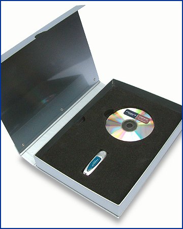 Hinge metal presentation case in metal and card presentation of DVD and data stick